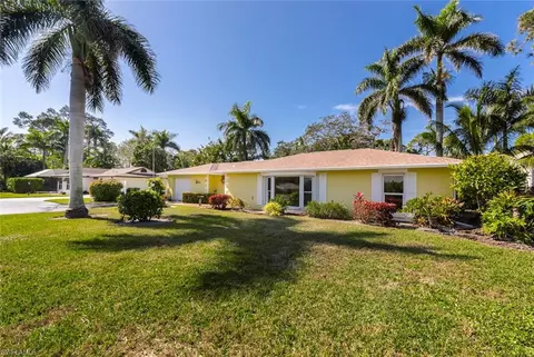 24 Rivard Rd #12, Naples, FL 34112