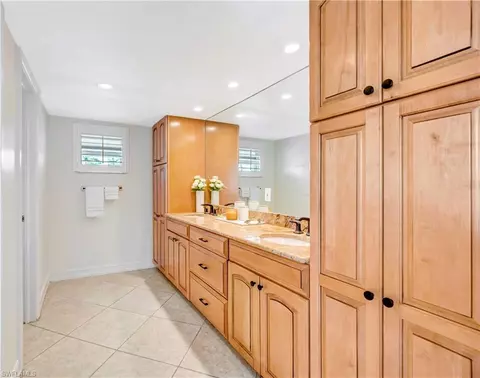 1666 Osprey Ave, Naples, FL 34102 photo 11
