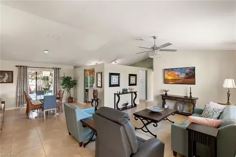 704 Meyer Dr, Naples, FL 34120 photo 4