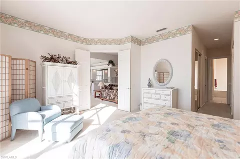 3989 Isla Ciudad Ct, Naples, FL 34109 photo 18