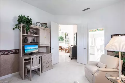 3989 Isla Ciudad Ct, Naples, FL 34109 photo 27