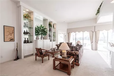 3989 Isla Ciudad Ct, Naples, FL 34109 photo 12