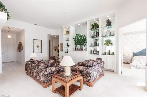 3989 Isla Ciudad Ct, Naples, FL 34109 photo 9
