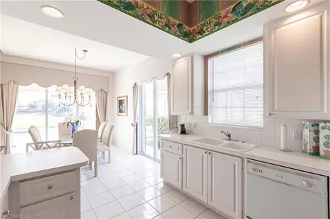 3989 Isla Ciudad Ct, Naples, FL 34109 photo 13
