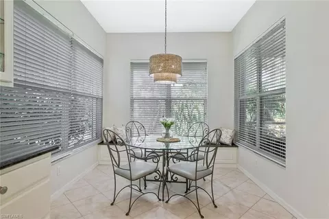 1118 Dorchester Ct, Naples, FL 34104 photo 4