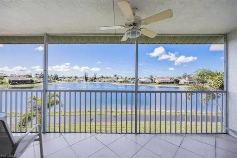 1060 Partridge Cir #201, Naples, FL 34104