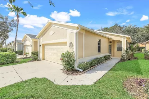 8755 Ibis Cove Cir, Naples, FL 34119