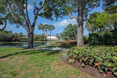 853 Tanbark Dr #103, Naples, FL 34108