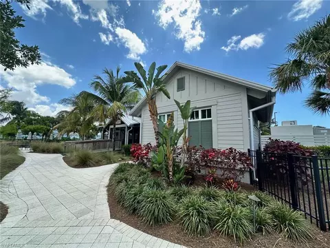 Exterior - 7174 Saona Ct, Naples, FL 34113 photo 7 of 8