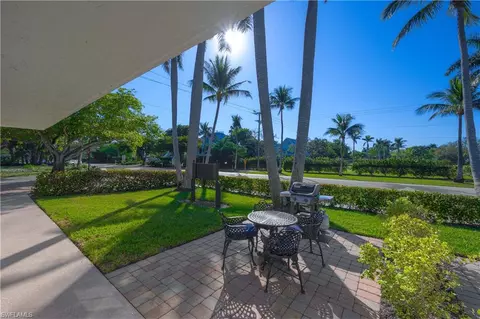 Exterior - 655 8th Ave S #3, Naples, FL 34102 photo 9 of 11