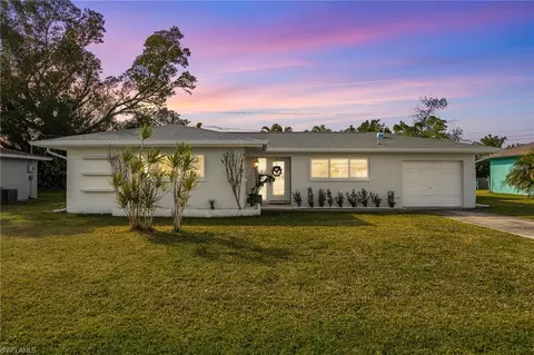 326 SE 46th Ln, Cape Coral, FL 33904