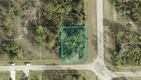1151 Venetia St, Lehigh Acres, FL 33974