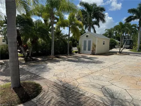lot157 E 3132 E Riverbend Resort Blvd, Labelle, FL 33935