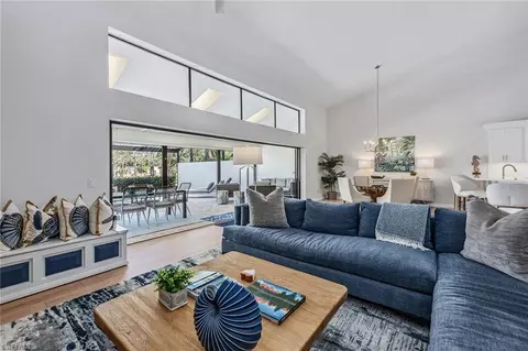 176 Cypress View Dr #C33, Naples, FL 34113