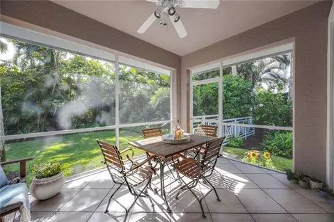 Exterior - 340 7th Ave S #2, Naples, FL 34102 photo 6 of 10