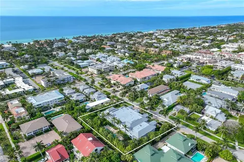 View/Area - 340 7th Ave S #2, Naples, FL 34102 photo 2 of 2
