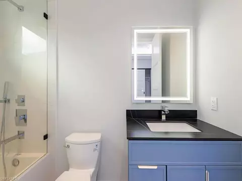 Bath - 8310 Tuliptree Pl, Naples, FL 34113 photo 2 of 5