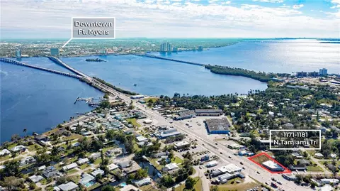 1171 N Tamiami Trl, North Fort Myers, FL 33903
