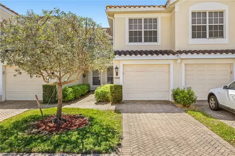 1315 Henley St #1006, Naples, FL 34105