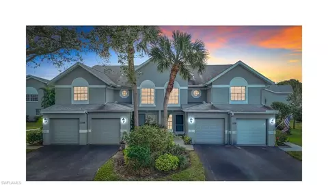 2126 Tama Cir #201, Naples, FL 34112