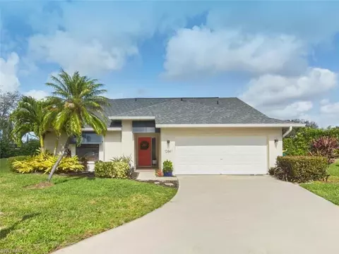 10841 Breaker Ln, Naples, FL 34109