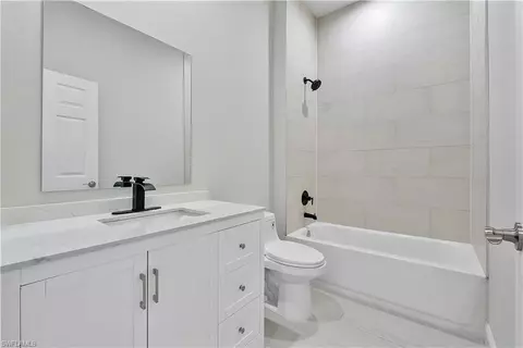 Bath - 4122 10th Ave SE, Naples, FL 34117 photo 1 of 2