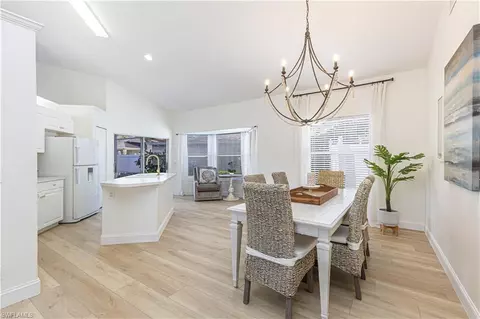 1092 Silverstrand Dr, Naples, FL 34110