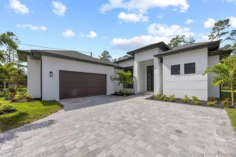 2345 19th St SW, Naples, FL 34117
