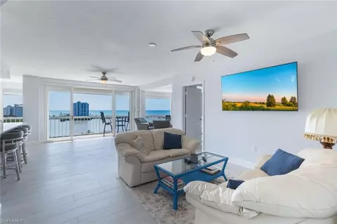5501 Heron Point Dr #904, Naples, FL 34108