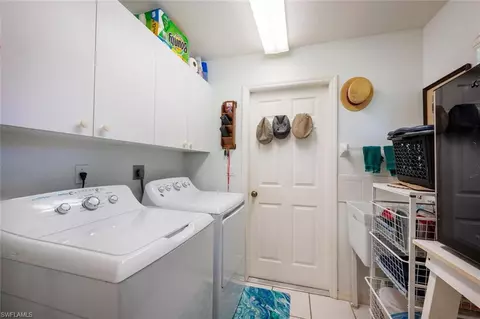 105 Leanore Ct, Naples, FL 34112 photo 22