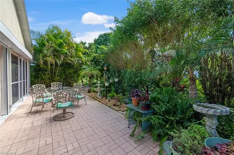 105 Leanore Ct, Naples, FL 34112 photo 25