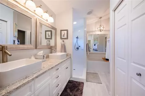 105 Leanore Ct, Naples, FL 34112 photo 16