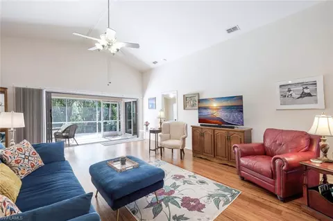 105 Leanore Ct, Naples, FL 34112 photo 5