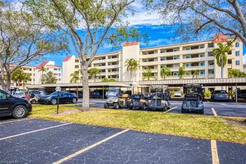 7406 Lake Breeze Dr #416, Fort Myers, FL 33907