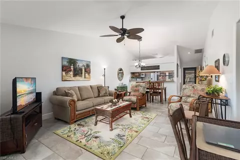 2026 Pine Isle Ln #2026, Naples, FL 34112