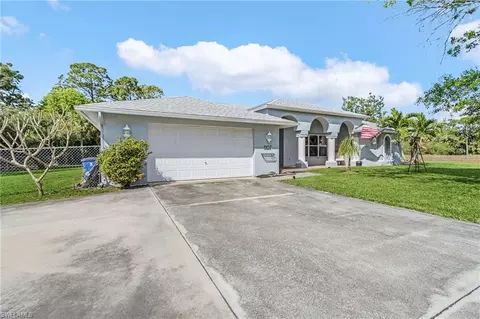 1107 Connie Ave N, Lehigh Acres, FL 33971