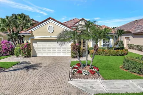 5917 Ashford Ln, Naples, FL 34110