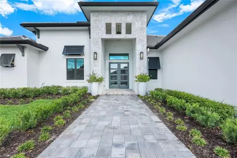14322 Charthouse Cir, Naples, FL 34114 photo 3