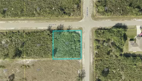 1501 W 13th St, Lehigh Acres, FL 33972
