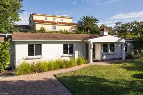 Exterior - 799 Broad Ave S, Naples, FL 34102 photo 10 of 10