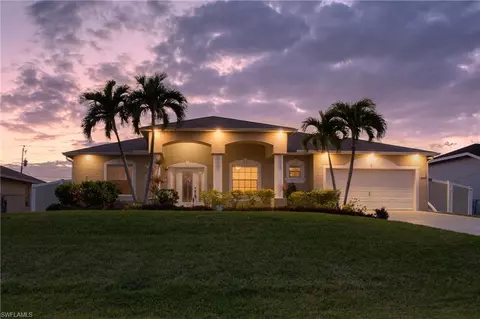 2218 SW 12th Pl, Cape Coral, FL 33991