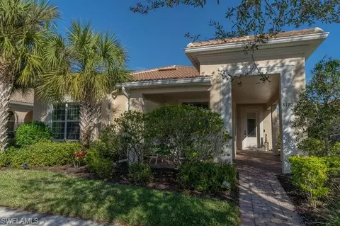 8172 Chianti Ln, Naples, FL 34114