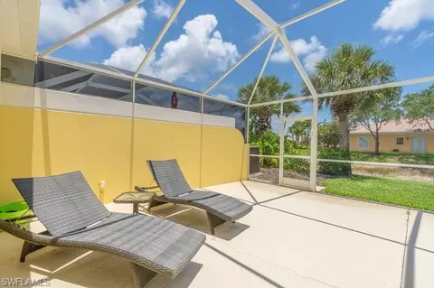 7430 Emilia Ln, Naples, FL 34114