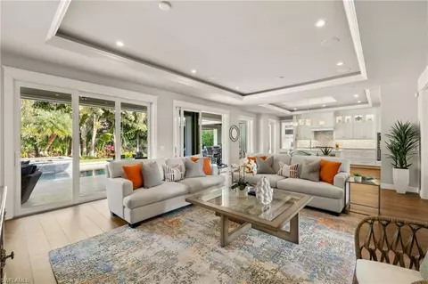 Living - 625 7th Ave N, Naples, FL 34102 photo 2 of 4