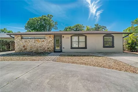1254 Cooper Dr, Naples, FL 34103 photo 14