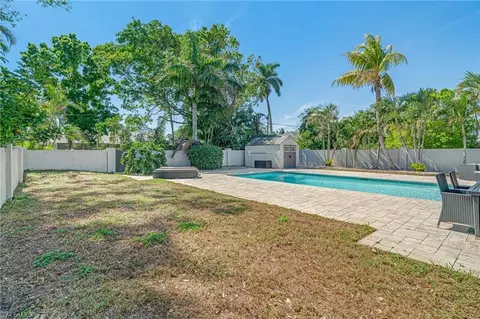 1254 Cooper Dr, Naples, FL 34103 photo 34