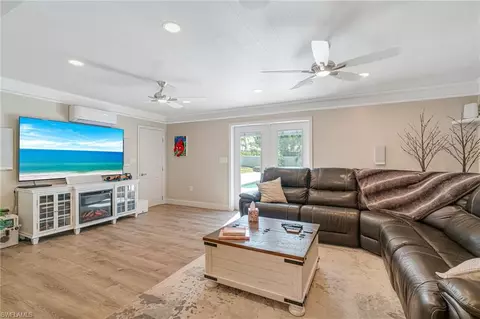 1254 Cooper Dr, Naples, FL 34103 photo 10