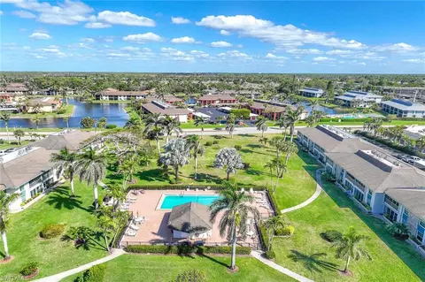 325 Charlemagne Blvd #B102, Naples, FL 34112