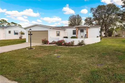 19860 Eagle Trace Ct E, North Fort Myers, FL 33903