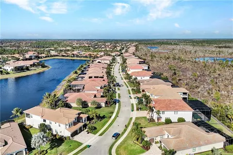 3291 Atlantic Cir, Naples, FL 34119 photo 4